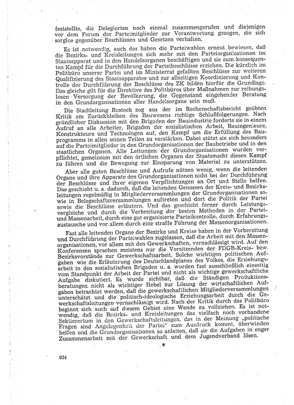 Neuer Weg (NW), Organ des Zentralkomitees (ZK) der SED (Sozialistische Einheitspartei Deutschlands) für Fragen des Parteilebens, 15. Jahrgang [Deutsche Demokratische Republik (DDR)] 1960, Seite 924 (NW ZK SED DDR 1960, S. 924)