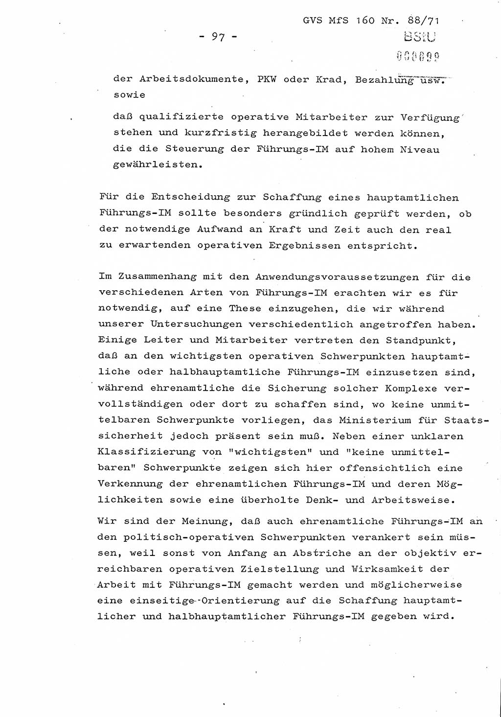 Dissertation Oberstleutnant Josef Schwarz (BV Schwerin), Major Fritz Amm (JHS), Hauptmann Peter Gräßler (JHS), Ministerium für Staatssicherheit (MfS) [Deutsche Demokratische Republik (DDR)], Juristische Hochschule (JHS), Geheime Verschlußsache (GVS) 160-88/71, Potsdam 1972, Seite 97 (Diss. MfS DDR JHS GVS 160-88/71 1972, S. 97)