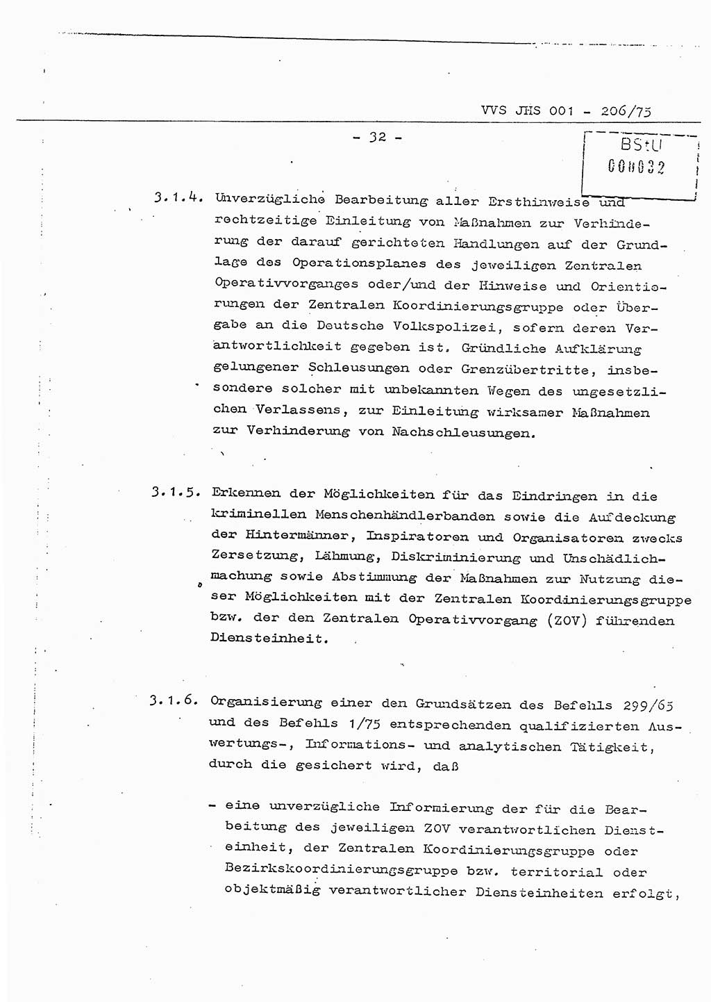 Dissertation Generalmajor Manfred Hummitzsch (Leiter der BV Leipzig), Generalmajor Heinz Fiedler (HA Ⅵ), Oberst Rolf Fister (HA Ⅸ), Ministerium für Staatssicherheit (MfS) [Deutsche Demokratische Republik (DDR)], Juristische Hochschule (JHS), Vertrauliche Verschlußsache (VVS) 001-206/75, Potsdam 1975, Seite 32 (Diss. MfS DDR JHS VVS 001-206/75 1975, S. 32)