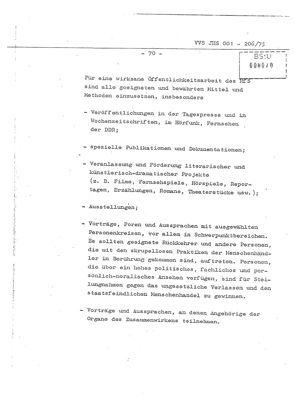 Dissertation Generalmajor Manfred Hummitzsch (Leiter der BV Leipzig), Generalmajor Heinz Fiedler (HA Ⅵ), Oberst Rolf Fister (HA Ⅸ), Ministerium für Staatssicherheit (MfS) [Deutsche Demokratische Republik (DDR)], Juristische Hochschule (JHS), Vertrauliche Verschlußsache (VVS) 001-206/75, Potsdam 1975, Seite 70 (Diss. MfS DDR JHS VVS 001-206/75 1975, S. 70)