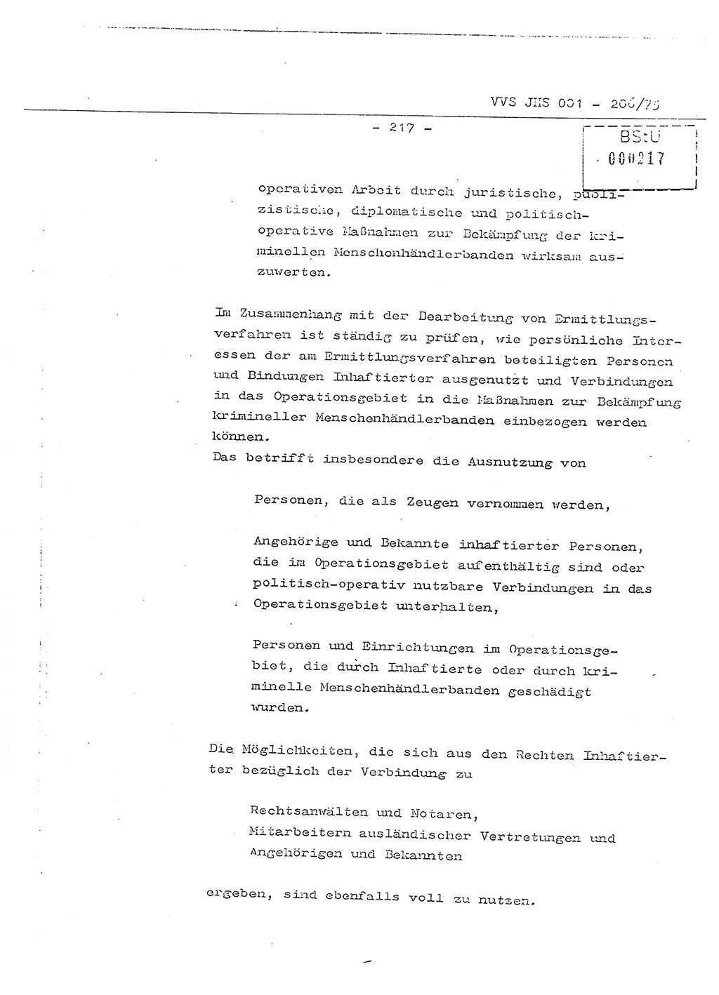 Dissertation Generalmajor Manfred Hummitzsch (Leiter der BV Leipzig), Generalmajor Heinz Fiedler (HA Ⅵ), Oberst Rolf Fister (HA Ⅸ), Ministerium für Staatssicherheit (MfS) [Deutsche Demokratische Republik (DDR)], Juristische Hochschule (JHS), Vertrauliche Verschlußsache (VVS) 001-206/75, Potsdam 1975, Seite 217 (Diss. MfS DDR JHS VVS 001-206/75 1975, S. 217)