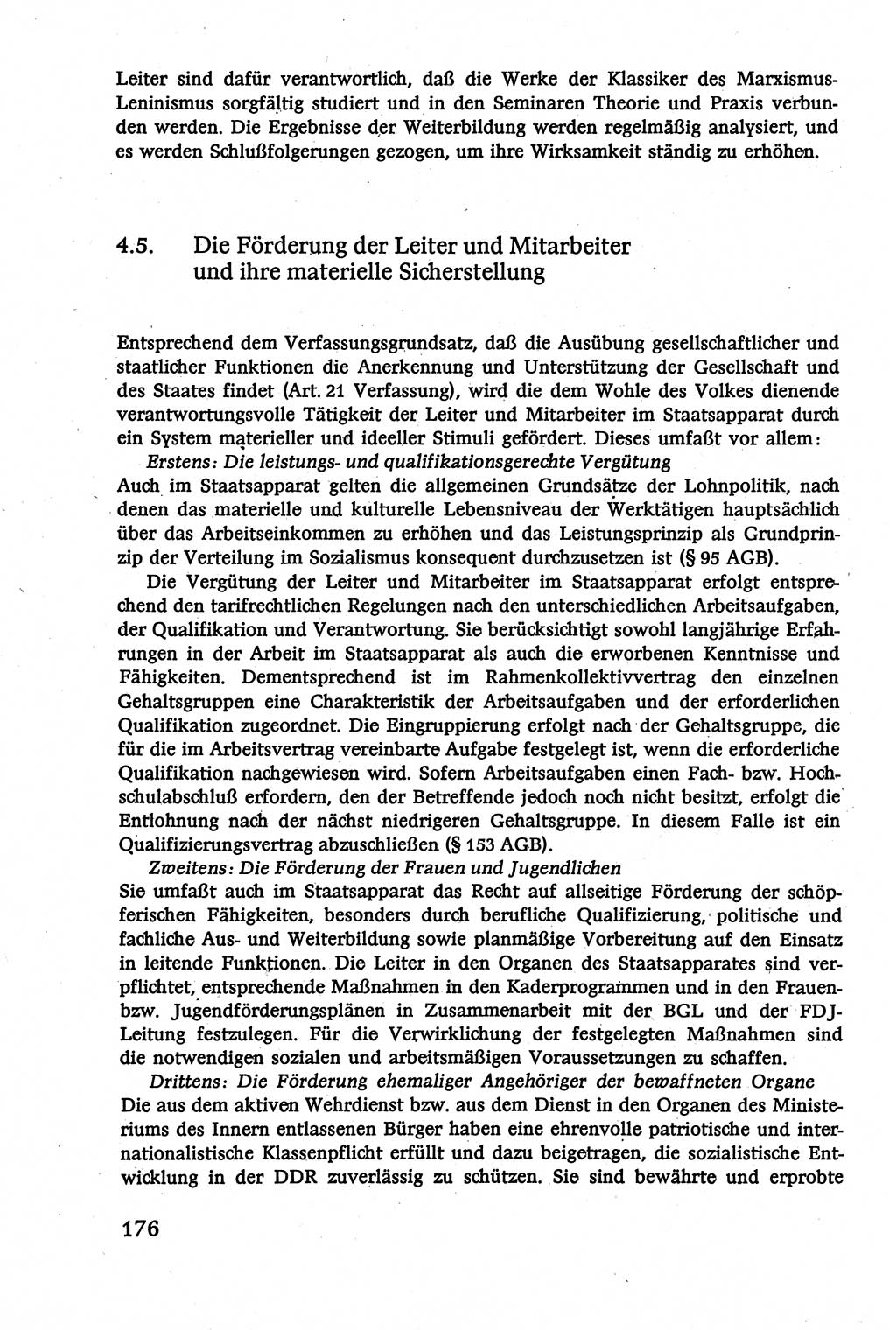 Verwaltungsrecht [Deutsche Demokratische Republik (DDR)], Lehrbuch 1979, Seite 176 (Verw.-R. DDR Lb. 1979, S. 176)