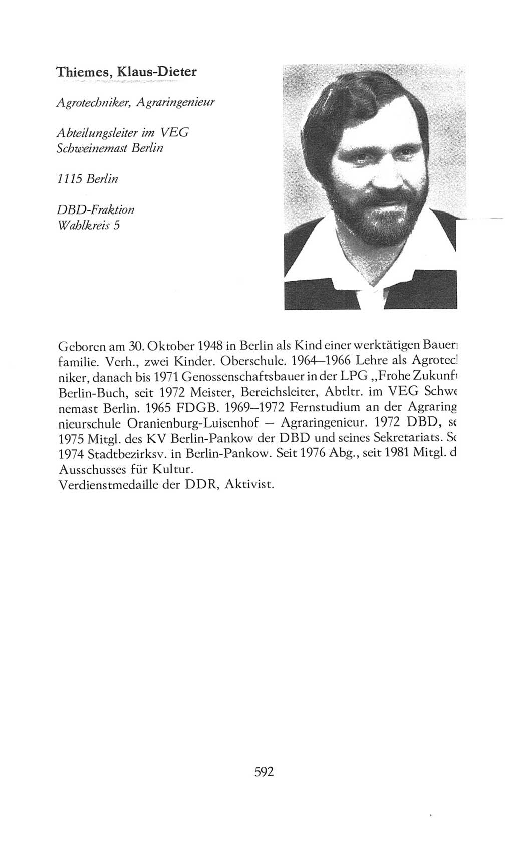 Volkskammer (VK) der Deutschen Demokratischen Republik (DDR), 8. Wahlperiode 1981-1986, Seite 592 (VK. DDR 8. WP. 1981-1986, S. 592)