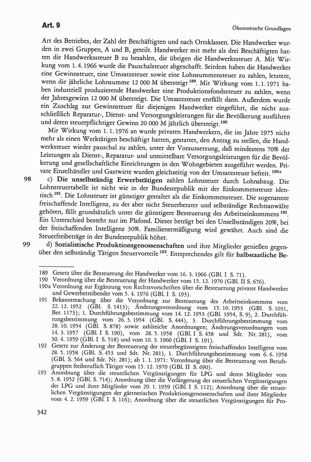 Die sozialistische Verfassung der Deutschen Demokratischen Republik (DDR), Kommentar 1982, Seite 342 (Soz. Verf. DDR Komm. 1982, S. 342)