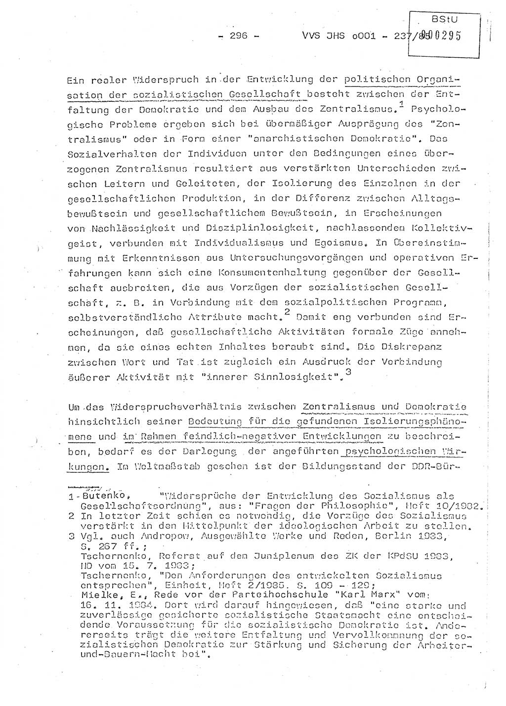 Dissertation Oberstleutnant Peter Jakulski (JHS), Oberstleutnat Christian Rudolph (HA Ⅸ), Major Horst Böttger (ZMD), Major Wolfgang Grüneberg (JHS), Major Albert Meutsch (JHS), Ministerium für Staatssicherheit (MfS) [Deutsche Demokratische Republik (DDR)], Juristische Hochschule (JHS), Vertrauliche Verschlußsache (VVS) o001-237/85, Potsdam 1985, Seite 296 (Diss. MfS DDR JHS VVS o001-237/85 1985, S. 296)